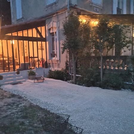 B&B Maison Felisa Sabran Esterno foto