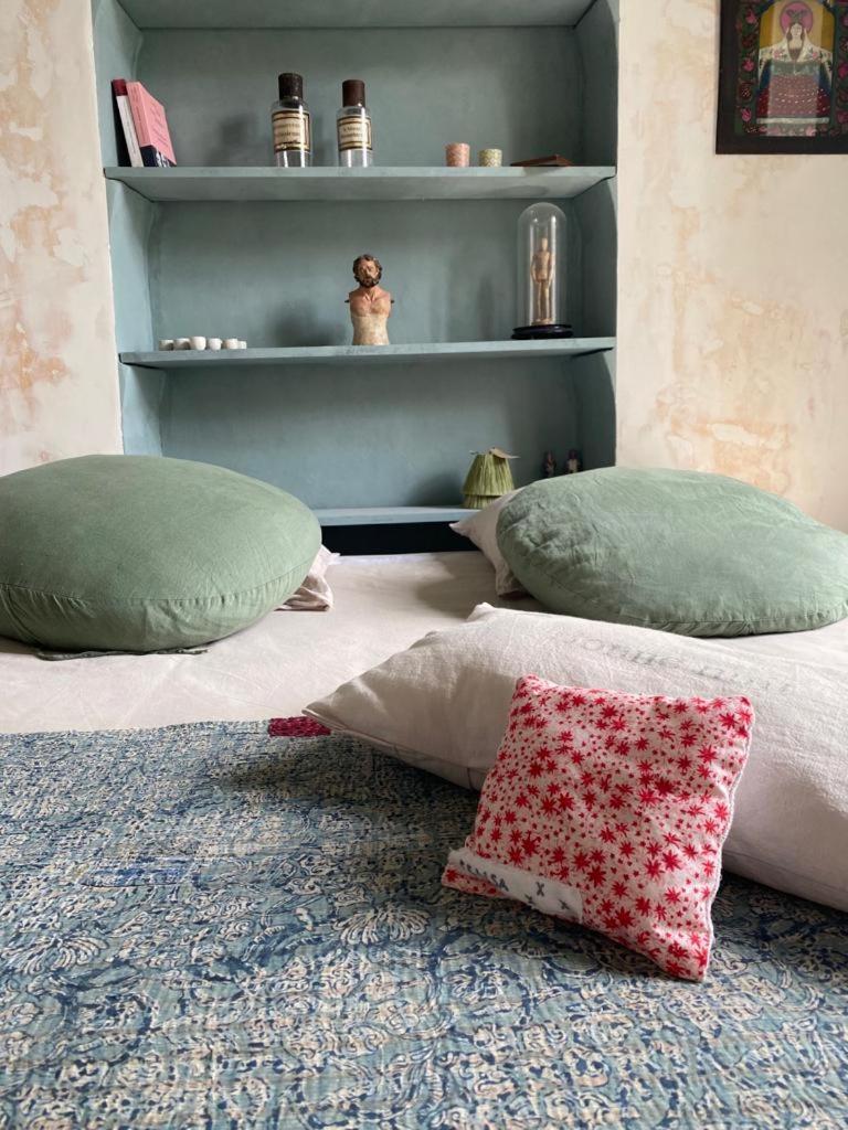 B&B Maison Felisa Sabran Esterno foto